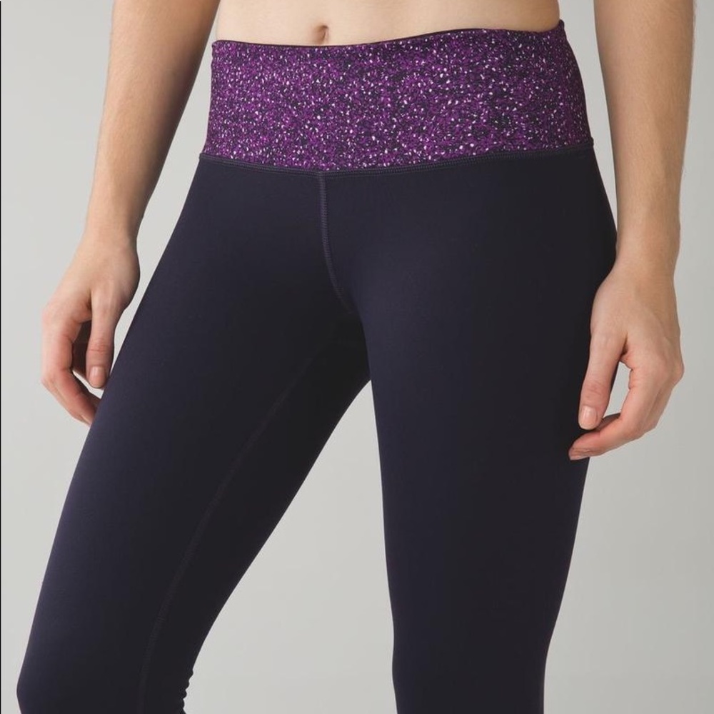Lululemon wunder under REVERSIBLE crops